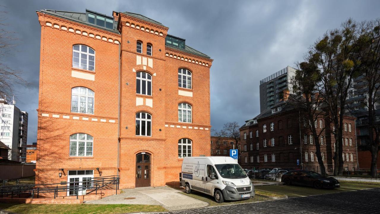 Flatbook - City Center Apartments Waterlane Vintage With Gym Гданск Екстериор снимка